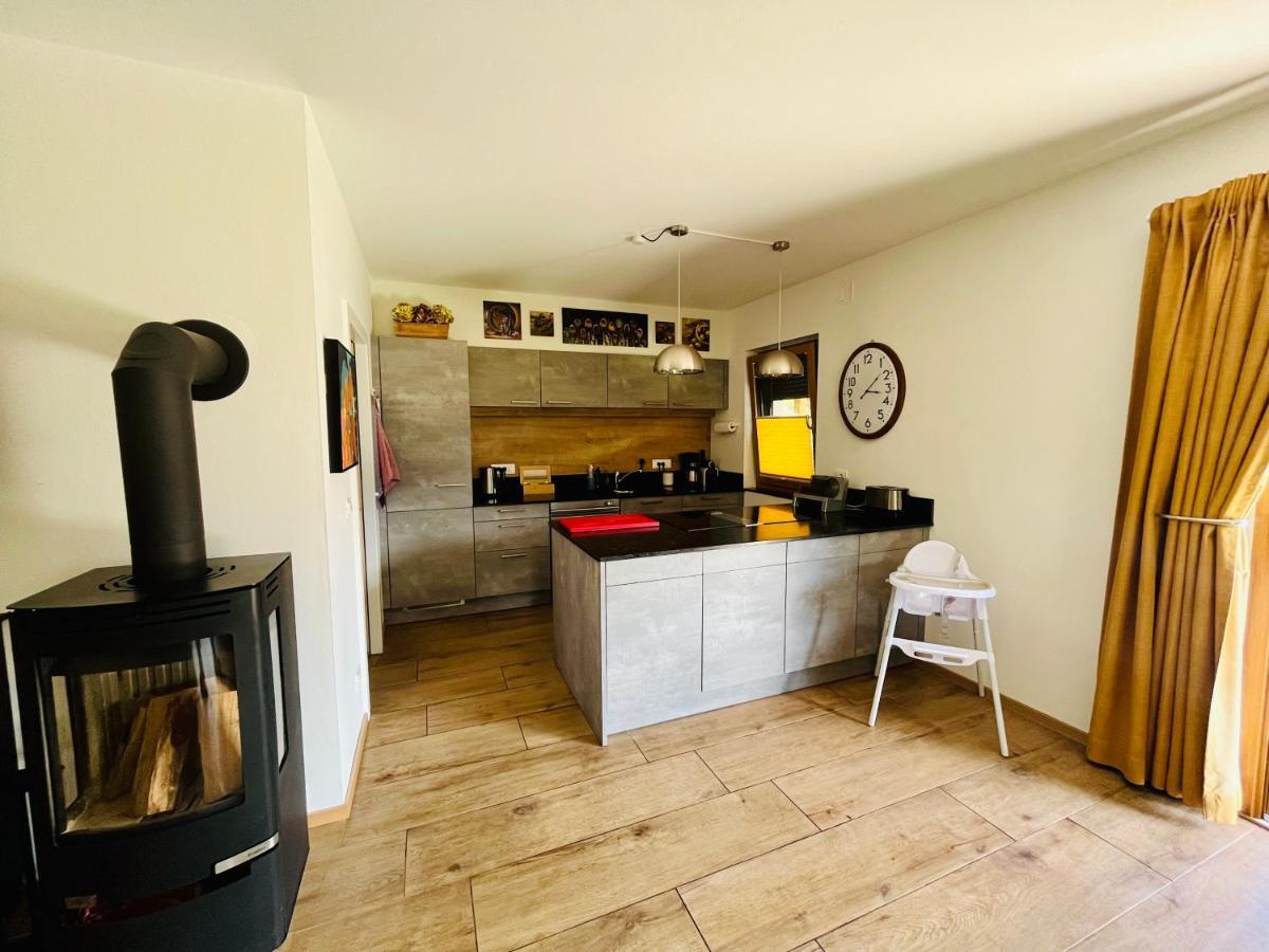 Reizender Bungalow - Mit 120Qm - In Ruhiger Lage Hermagor-Pressegger See Eksteriør bilde
